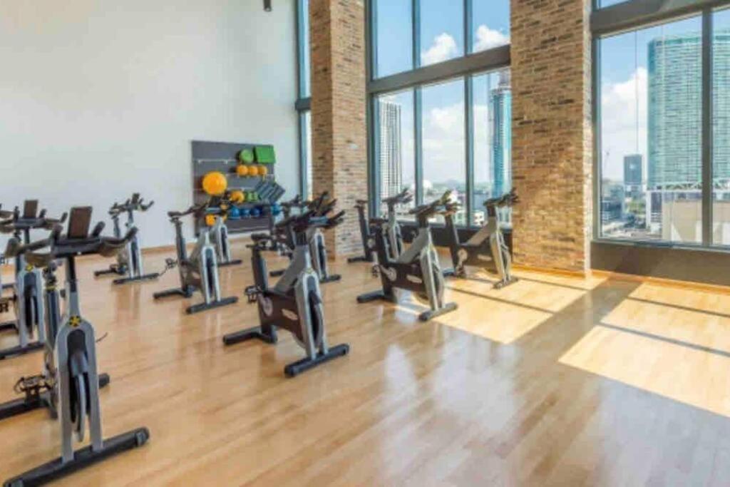 Downtown Miami 2 Br-Sleeps 6- 1-Kingbed, Sofabed Apartment Exterior photo