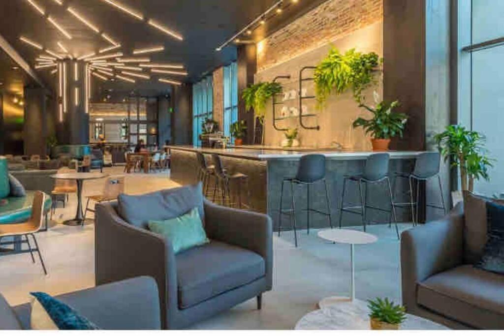 Downtown Miami 2 Br-Sleeps 6- 1-Kingbed, Sofabed Apartment Exterior photo